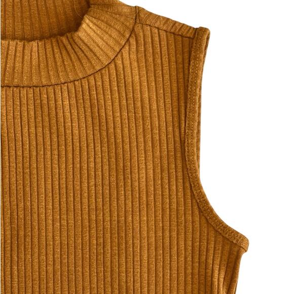 GB GIRLS Ribbed Mock Turtleneck Sleeveless Top Small Nwot - Picture 2 of 4